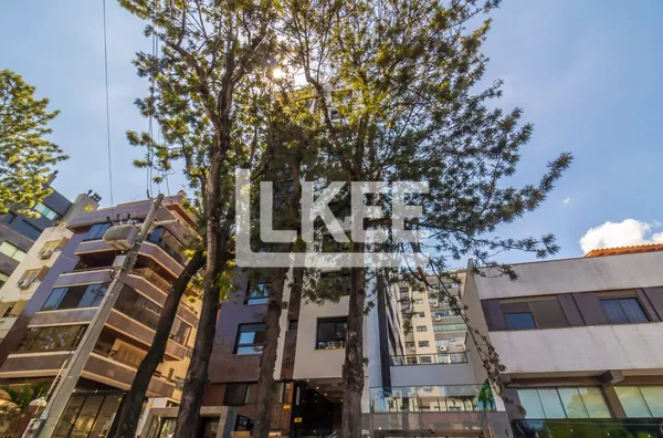 Bela Vista | Apartamento com 3 Quartos (sendo 3 suítes) à venda | 107 m² | 4 Banheiros | 2 Vagas | Em Porto Alegre/RS