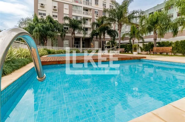 Cristo Redentor | Apartamento com 2 quartos (sendo 1 suíte) | 2 Banheiros | 1 Vaga | Sacada | Em 