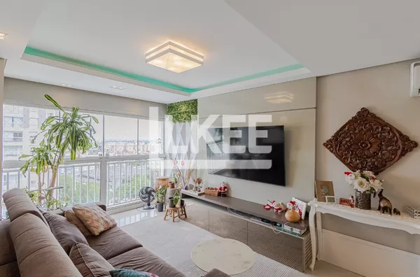 Cristo Redentor | Apartamento semi mobiliado com 3 quartos (sendo 1 suíte) à venda  79 m² | 2 Banheiros | 1 vaga | Sacada | Em Porto Alegre/RS