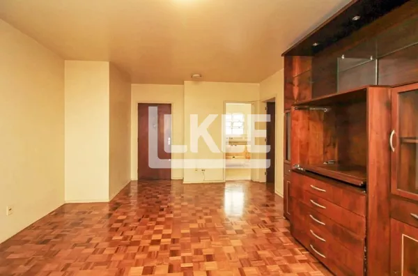 Petrópolis | Apartamento com 3 quartos (sendo 1 suíte) à venda | 121 m² | 1 vaga | Em Porto Alegre/RS