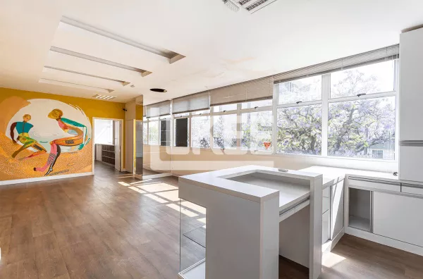 Petrópolis | Sala Comercial para alugar | 156 m² | 1 Banheiro | Em Porto Alegre/RS