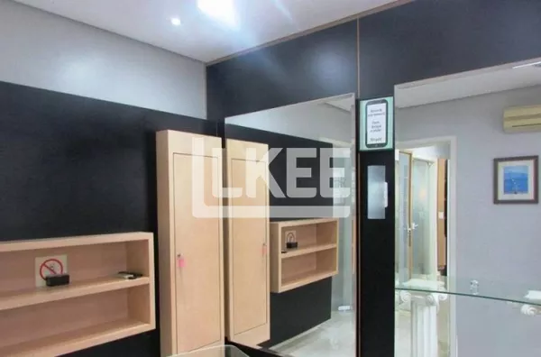 Higienópolis - Casa com 8 Dormitórios para alugar 