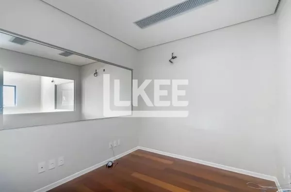 Moinhos de Vento | Andar Comercial para alugar | 180 m² | 2 vagas | Em Porto Alegre/RS 