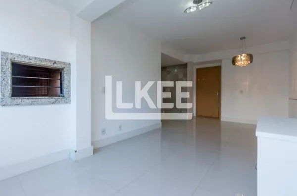 Passo D'Areia | Apartamento com 2 Quartos ( sendo 1 suíte) à venda | 68 m² |  2 Banheiros | 1 vaga | Sacada | Em Porto Alegre/RS