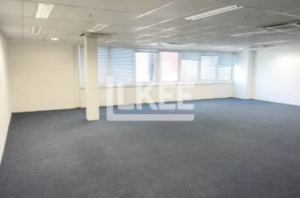 São João | Sala comercial para alugar | 244,67 m² | 4 vagas | Em Porto Alegre/RS