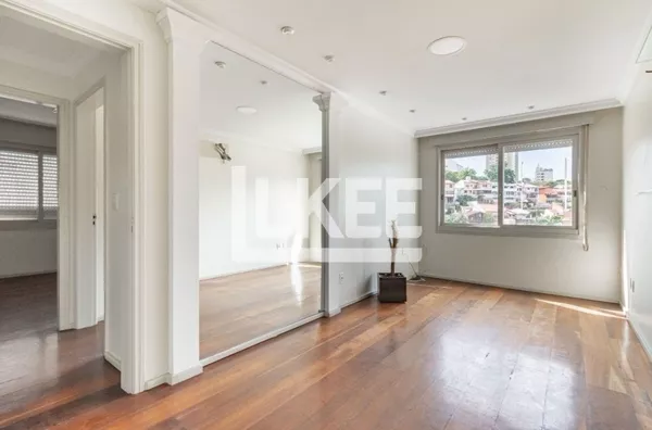 Boa Vista | Apartamento com 2 quartos (sendo 1 suíte) à venda | 74 m² | Sem vaga | Sem elevador | Em Porto Alegre/RS