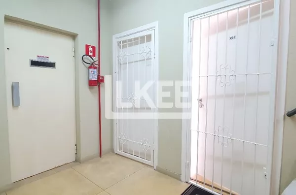 Moinhos de Vento | Sala comercial para venda | 84m² | Térrea 