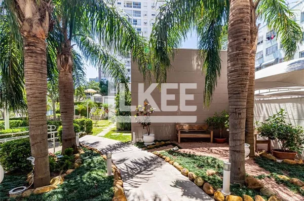 Cristo Redentor | Apartamento com 2 quartos (sendo 1 suíte) | 2 Banheiros | 1 Vaga | Sacada | Em 