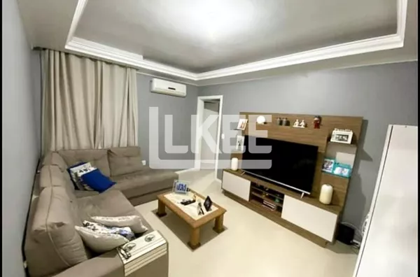 Floresta | Apartamento térreo reformado semi mobiliado com 2 quartos à venda | 87,50 m² | Sem vaga | Sem elevador | Em Porto Alegre/RS