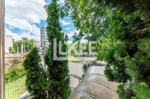 Passo da Areia | Apartamento Semimobiliado com 3 quartos (sendo 1 suíte) à venda | 82m² | 2 Banheiros | 2 Vagas | Porto Alegre/RS