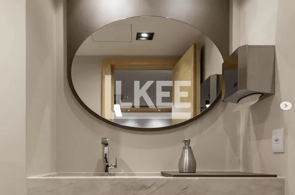 Boa Vista | Conjunto comercial mobiliado e equipado à venda | 72 m² | Copa | 2 banheiros | 2 vagas | Em Porto Alegre/Rs