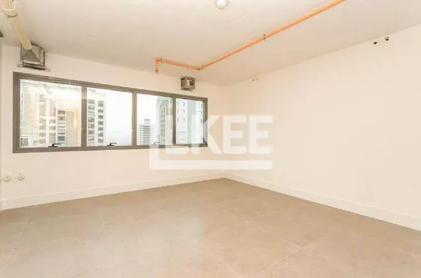 Boa Vista | Sala comercial nova à venda | 34,37 m² | lavabo | 1 vaga em Poto Alegre/RS