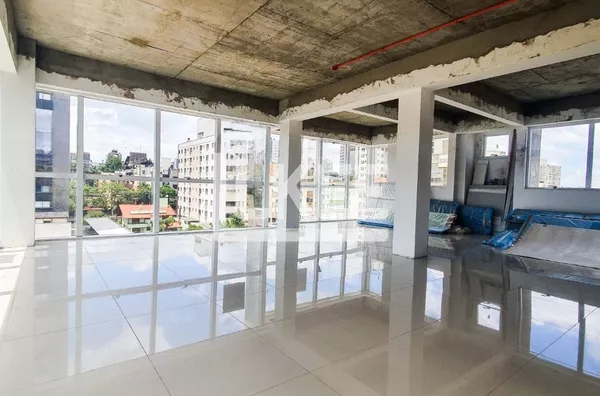 Petrópolis | Sala comercial para alugar | 100 m² | 2 Lavabos | 2 vagas | Em Porto Alegre/RS