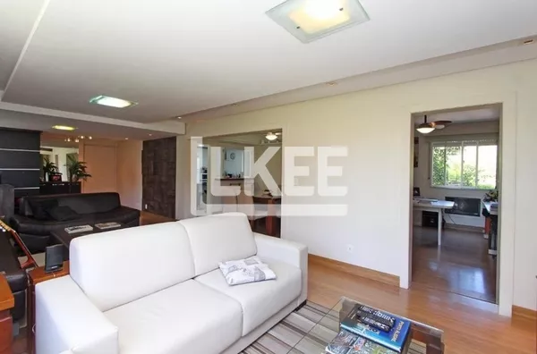 Boa Vista | Apartamento reformado com com 4 quartos (sendo 3 suítes) à venda | 191 m² | 2 vagas | Em Porto Alegre/RS