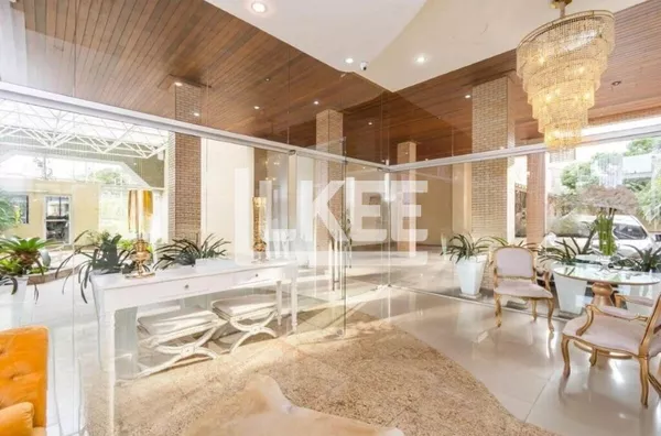 EDIFÍCIO LES HALLES