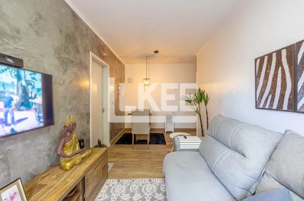 Passo da Areia | Apartamento Semimobiliado com 3 quartos à venda | 77m² | 1 Banheiro | Sacada | 1 Vaga | Porto Alegre/RS