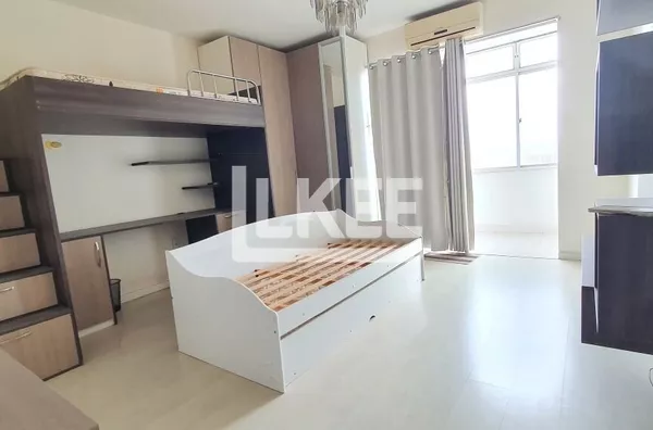 Centro Histórico | Apartamento JK Mobiliado e equipado à venda | 34,36 m² | 1 Banheiro | Sem vaga | Em Porto Alegre/RS 