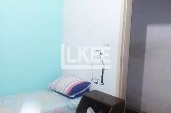 Menino Deus | Apartamento térreo com 3 quartos e área externa à venda | 50 m² | Sem vaga | Sem elevador | Em Porto Alegre/RS