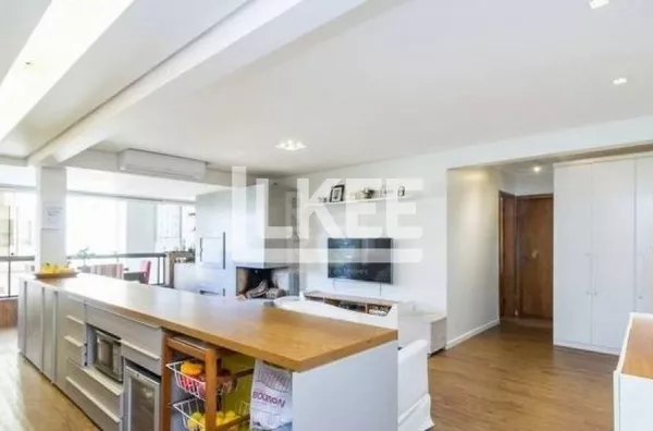 Apartamento à venda no bairro São João com 2 dormitórios, 79 m² privativos 2 vagas