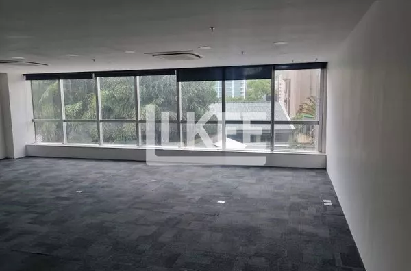 Auxiliadora | Sala Comercial para Aluguel | 87,99m² | 1 Banheiro | 2 Vagas | Em Porto Alegre/RS