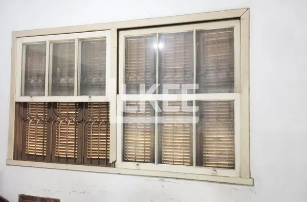 Menino Deus | Apartamento térreo com 3 quartos e área externa à venda | 50 m² | Sem vaga | Sem elevador | Em Porto Alegre/RS