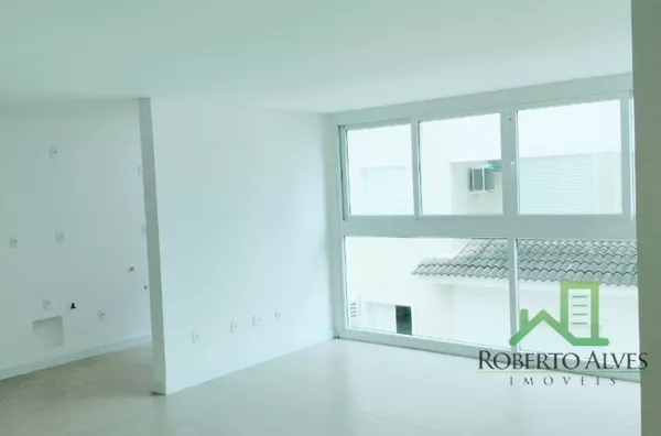 JURERÊ - 2 Dormitórios ( Suíte) - 250 metros da praia!