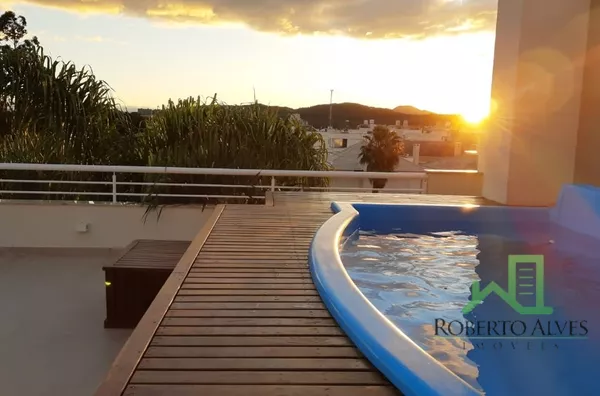 Cobertura, 4 Dormitórios, Mobiliada e Decorada, 232m²  - Jurerê Internacional 