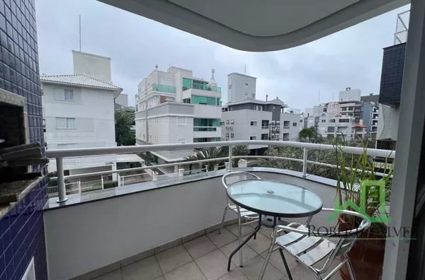 JURERÊ, 2 DORMITÓRIOS, A 300 METROS DA PRAIA