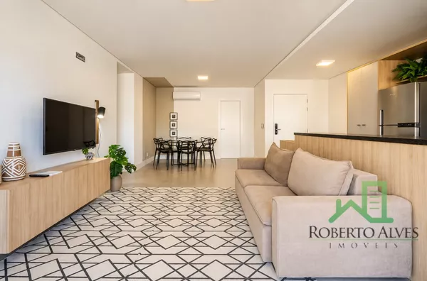 Apartamento à venda, 3 quarto(s),  Jurerê, Florianópolis