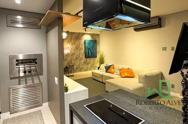 JURERÊ INTERNACIONAL, 2 SUÍTES, FINAMENTE MOBILIADO