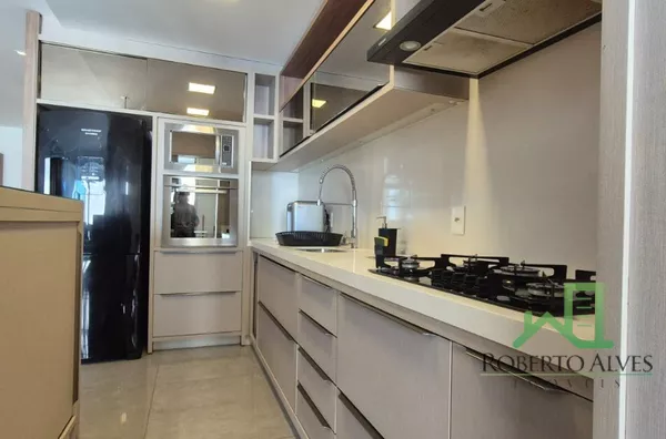 Apartamento para aluguel anual, 3 suítes, Jurerê Internacional, Florianópolis