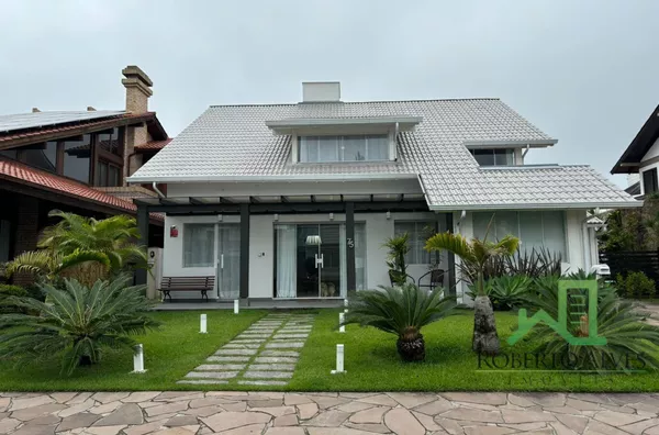 JURERÊ INTERNACIONAL, 5 DORMITÓRIOS (3 SUÍTES)