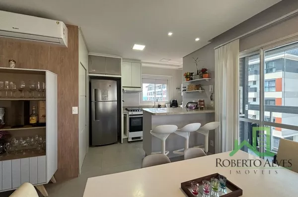 Apartamento para venda, 2 suítes(s),  Jurerê, Florianópolis