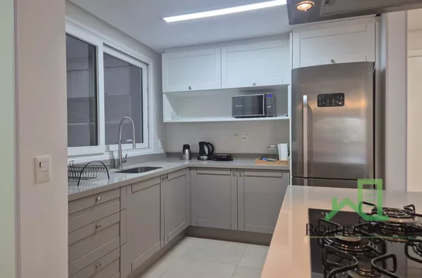 LOCAÇÃO TEMPORADA: JURERÊ, 2 SUÍTES, EXCELENTE LOCALIZAÇÃO