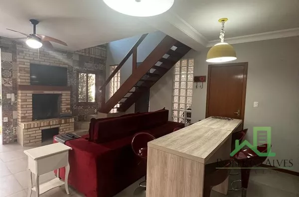 APARTAMENTO TÉRREO COM 2 DORMITÓRIOS EM JURERÊ