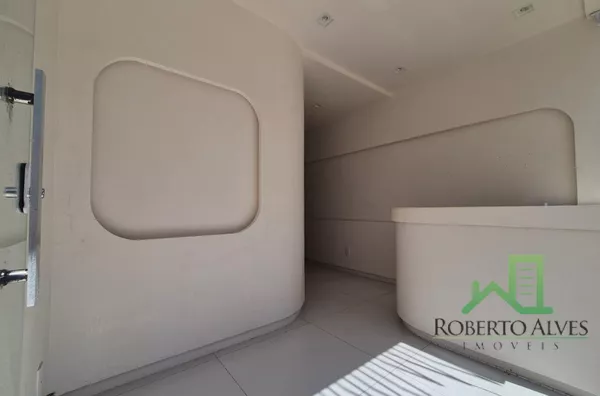 JURERÊ, LOCALIZAÇÃO EXCELENTE