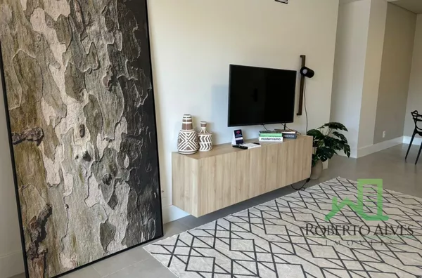 Apartamento à venda, 3 quarto(s),  Jurerê, Florianópolis