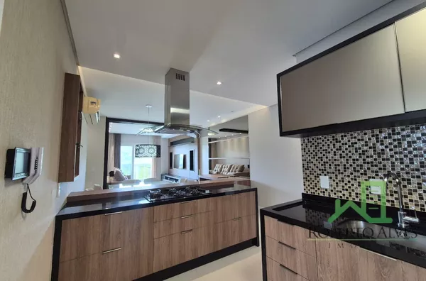 JURERÊ INTERNACIONAL, 3 SUÍTES, FINAMENTE MOBILIADO 