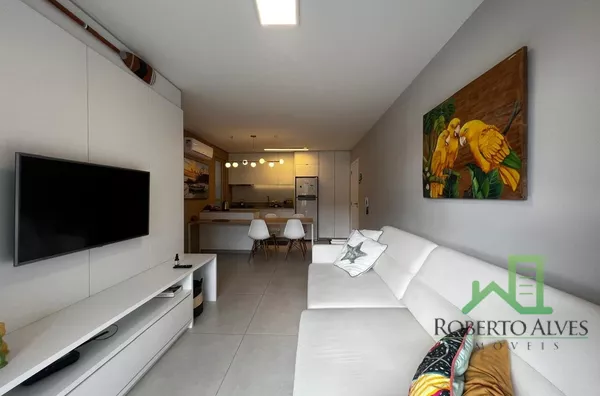 JURERÊ INTERNACIONAL, 03 DORMITÓRIOS (01 SUÍTE)