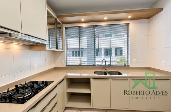 LOCAÇÃO ANUAL | 2 SUÍTES | SEMIMOBILIADO | JURERÊ - Foto 5