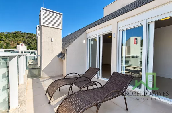 ALUGUEL | Cobertura duplex com 2 suítes e escritório | Jurerê