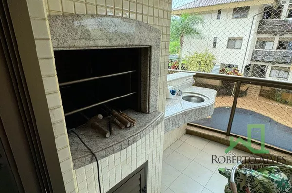 JURERÊ, 2 SUÍTES, EXCELENTE LOCALIZAÇÃO