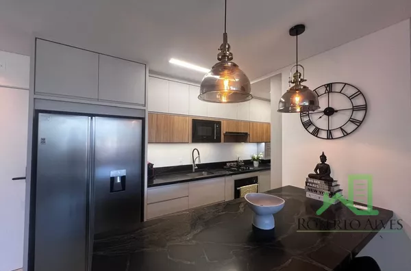 JURERÊ, 2 SUÍTES, ÓTIMA LOCALIZAÇÃO