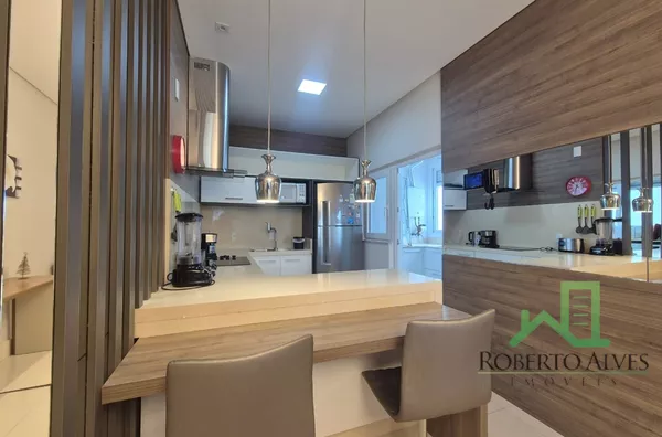 JURERÊ INTERNACIONAL, 3 SUÍTES, EXCELENTE LOCALIZAÇÃO