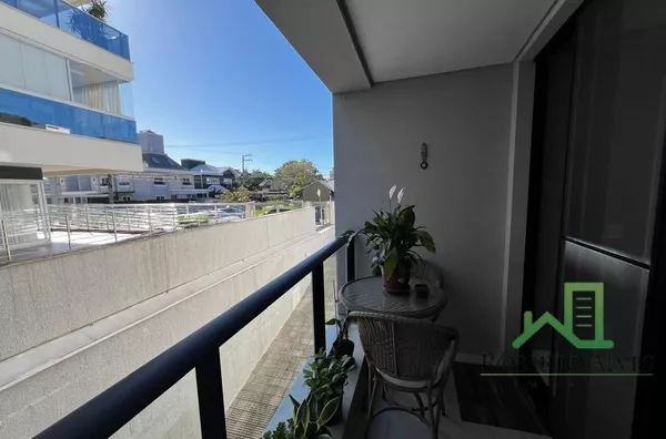 JURERÊ INTERNACIONAL, 2 DORMITÓRIOS (1 SUÍTE), ÓTIMA LOCALIZAÇÃO