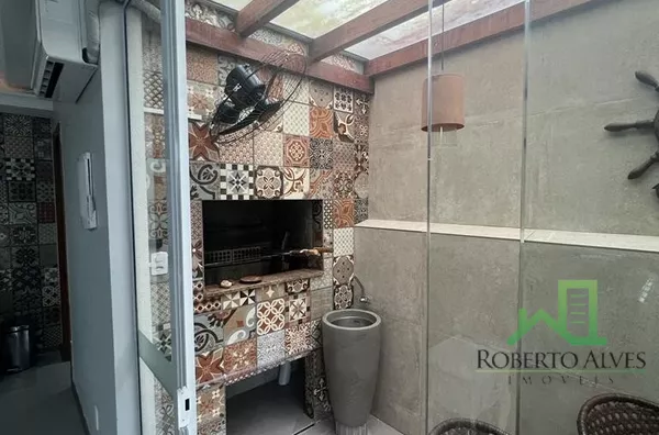 APARTAMENTO TÉRREO COM 2 DORMITÓRIOS EM JURERÊ