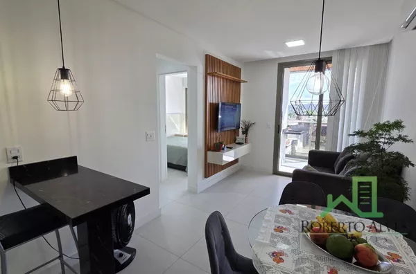 Oportunidade em Jurerê | Apto Mobiliado no Edifício Éden