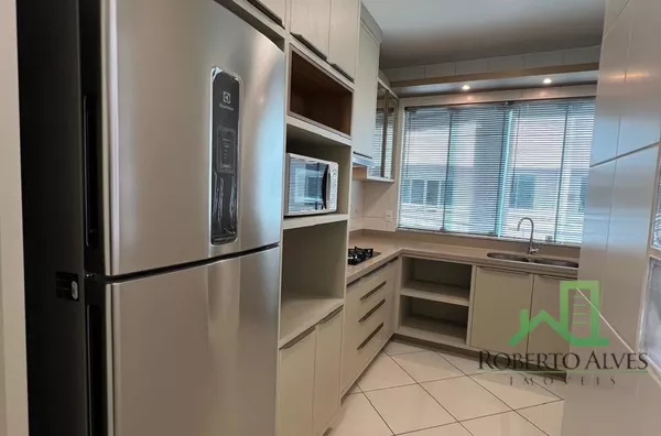 JURERÊ INTERNACIONAL, 2 SUÍTES, SEMIMOBILIADO