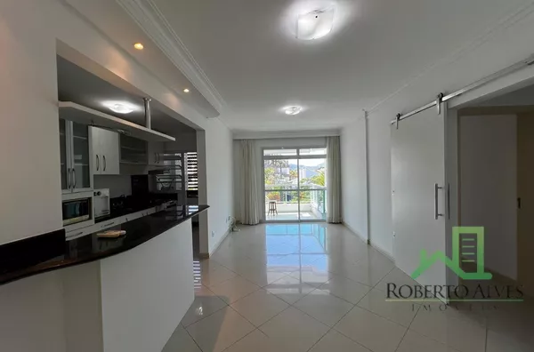 JURERÊ, 3 DORMITÓRIOS (2 SUÍTES), ÓTIMA LOCALIZAÇÃO