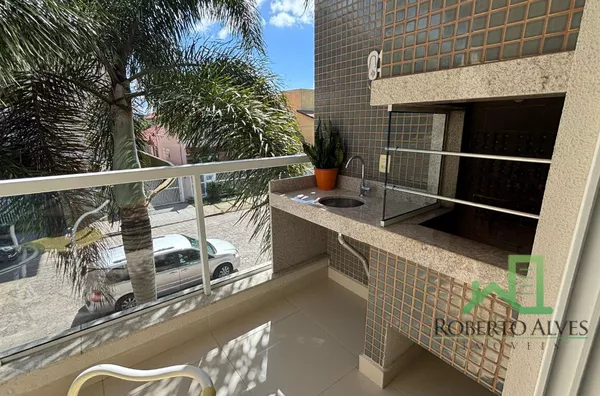 APARTAMENTO MOBILIADO DISPONÍVEL PARA LOCAÇÃO ANUAL EM JURERÊ